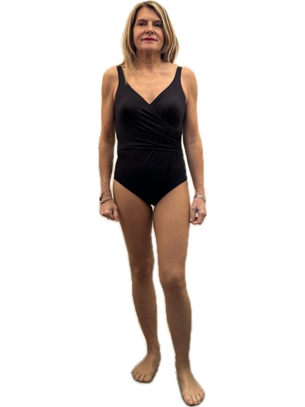 Bisbigli Costume intero con coppe e incrocio sul davanti art. 615115