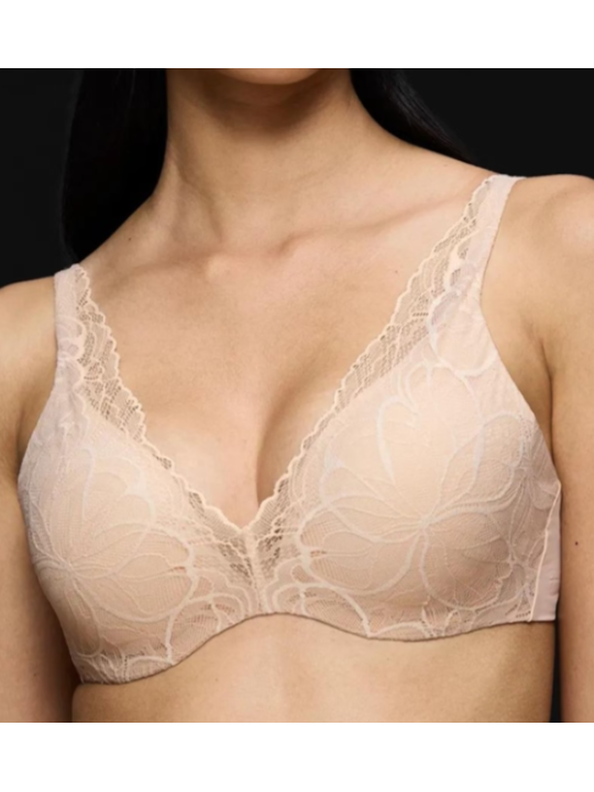 Triumph Reggiseno foderato con ferretto morbido art. Body make-up Illusion Lace WP
